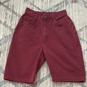 Vintage • stuffed shirt jeanswear • high waisted maroon jean shorts